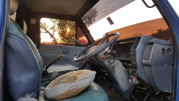 ขาย6ล้อดัมพ์เกษตร อีซูซุสั้งลุยNPR59LU5FM แชชซีสวยเครื่องดี ภายในสวย