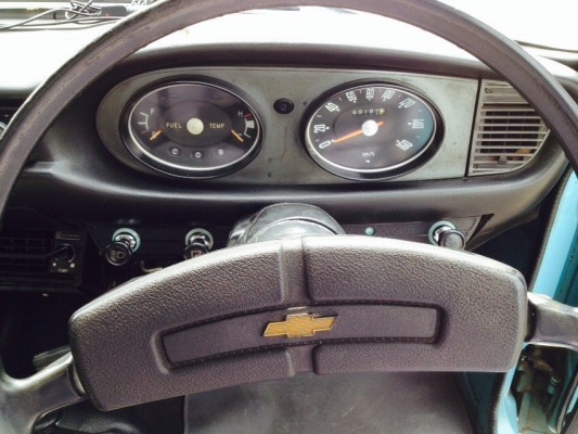 ขายเชฟโลเลตอายุ 40 ปี ราคา 199,800 บาท รถสวยเดิมสุดๆ เครื่องเดิมๆ สีเดิมๆ ใช้น้อย ไม่มีผุ ทะเบียนพร้อมโอน ภาษีปี 59 ติดต่อ คุณเอ๋ 092-6356419