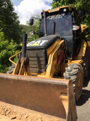 CAT 422E ตักหน้าขุดหลังสวยๆเดิมๆสองเพลาพร้อมใช้ 6 พันกว่าชั่วโมง CAT 422E ตักหน้าขุดหลังสวยๆเดิมๆสองเพลาพร้อมใช้ 6 พันกว่าชั่วโมง