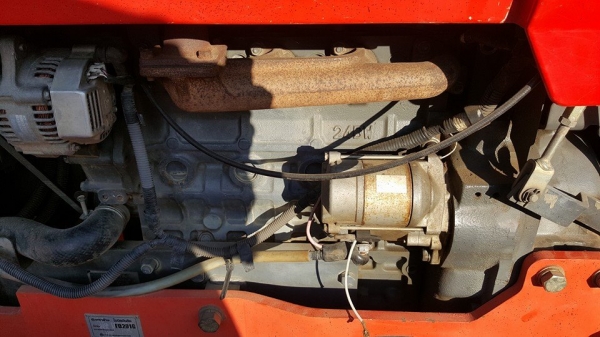 ขายรถไถ KUBOTA M5000 ทำงานพันกว่าชม. เกียร์ดี ระบบใช้งานปกติ เอกสารเล่มทะเบียน พร้อมใช้งาน