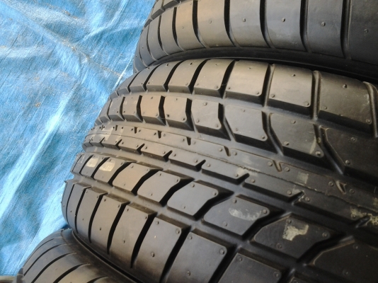 ยางใหม่ BF 225 60 15 ยางใหม่ BF 225 60 15