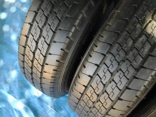 ยางดันลอป 215 70 15 ปลายปี14 ยางดันลอป 215 70 15 ปลายปี14