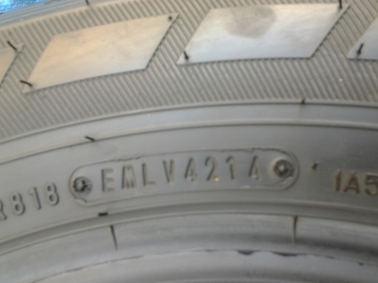 ยางดันลอป 215 70 15 ปลายปี14 ยางดันลอป 215 70 15 ปลายปี14