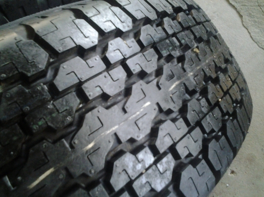 ยางใหม่ 245 70 16