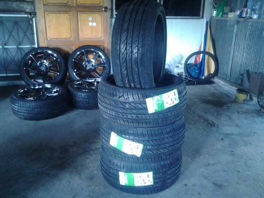 ยางใหม่ 215/40/17 ปี14