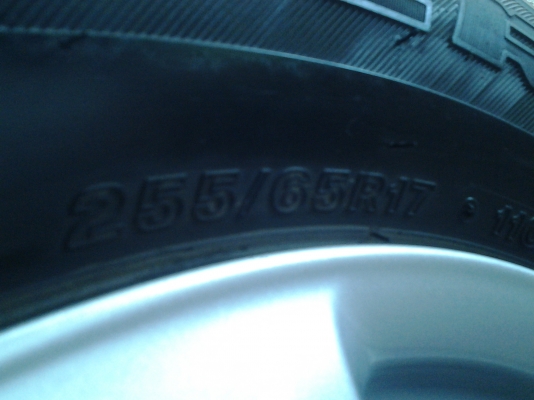 ล้อแม็ก ISUSU พร้อมยาง ล้อเก่าเทร์นได้