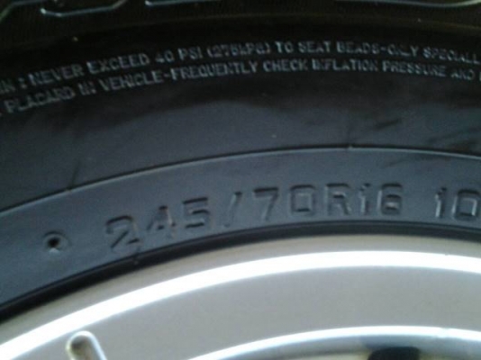 แม็ก16พร้อมยาง245 70 16 ปี14 ล้อเก่าเทิร์นได้