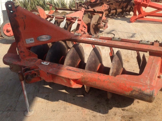 คูโบต้าm5000. ราคาถูกเพียง350000ชั่วโมงทำงาน2600