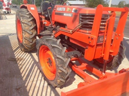 คูโบต้าm5000. ราคาถูกเพียง350000ชั่วโมงทำงาน2600