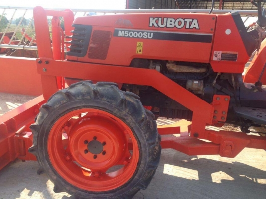 คูโบต้าm5000. ราคาถูกเพียง350000ชั่วโมงทำงาน2600