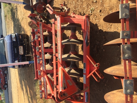 ขายคูโบต้าL3208sp พร้อมดันหน้าตราช้าง+ผาน5ตราช้าง สภาพสวยรถใช้งานน้อย ราคาเบาๆ285,000.