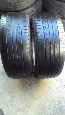225/45R18 DUNLOP SP SPORT LM704 ปี2013 มี 2 เส้น tel.081-427-3941 ไอดีไลน์ autobot107