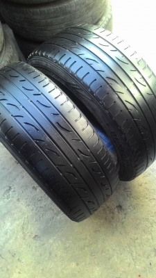 225/45R18 DUNLOP SP SPORT LM704 ปี2013 มี 2 เส้น tel.081-427-3941 ไอดีไลน์ autobot107
