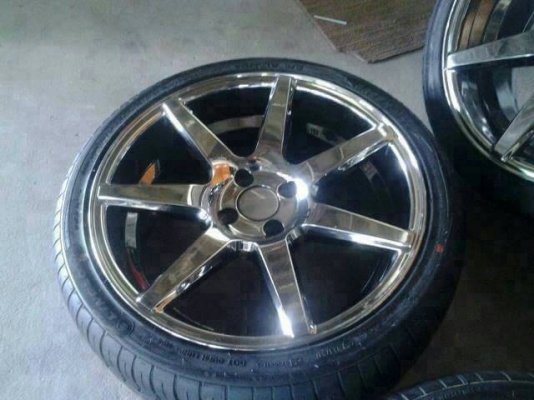 แม็กขอบ17 4รู100 พร้อมยางใหม่ ล้อเก่าเทิร์นได้ แม็กขอบ17 4รู100 พร้อมยางใหม่ ล้อเก่าเทิร์นได้