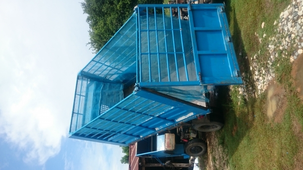 อีแต๋น 6 ล้อดั้ม เครื่องอีซูสุ 4BB1  100 แรง พวงมาลัยเพาเวอร์ ดั้ม 6 ตัน ยกหัวได้ ยางดี กระบะดั้มเหล็กสวย  บรรทุกข้าวได้ 7-8 ตัน