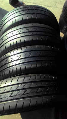 195/60R15  BRIDGESTONE ECOPIA EP200 ปี2014 ชุด 4 เส้น สวยๆ tel.081-427-3941 ไอดีไลน์ autobot107