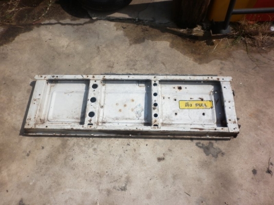 ต้องการขาย ฝาท้าย suzuki caribian