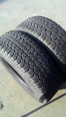 225/75R15  MICHELIN LTX A/T มี 2 เส้น tel.081-427-3941 ไอดีไลน์ autobot107