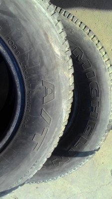 225/75R15  MICHELIN LTX A/T มี 2 เส้น tel.081-427-3941 ไอดีไลน์ autobot107