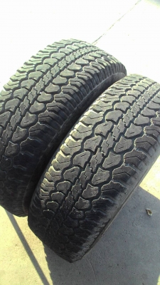225/75R15  MICHELIN LTX A/T มี 2 เส้น tel.081-427-3941 ไอดีไลน์ autobot107