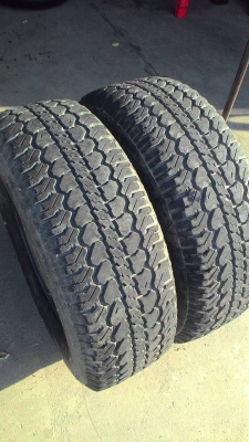 225/75R15  MICHELIN LTX A/T มี 2 เส้น tel.081-427-3941 ไอดีไลน์ autobot107
