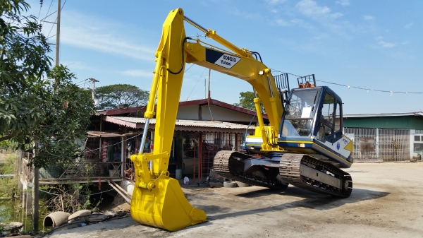 ขายด่วนรถแม็คโครKOBELCOSK120MARK///มาร์ทีชั่วโม่งทำงานน้อยรถนอกนำเข้ายังไม่เคยใช้งานในเมืองไทยเลย