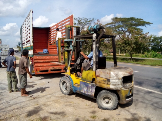 ปิดการขายแล้วจ้า ไป จ. สระบุรี รถฟอร์คลิฟต์ CAT  3  ตัน  พร้อมใช้งาน  ( รถร้านวัสดุ)