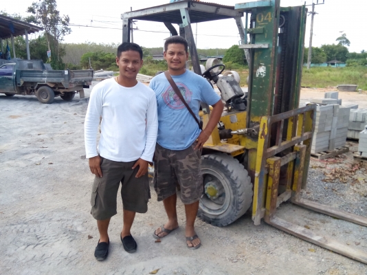 ปิดการขายแล้วจ้า ไป จ. สระบุรี รถฟอร์คลิฟต์ CAT  3  ตัน  พร้อมใช้งาน  ( รถร้านวัสดุ)