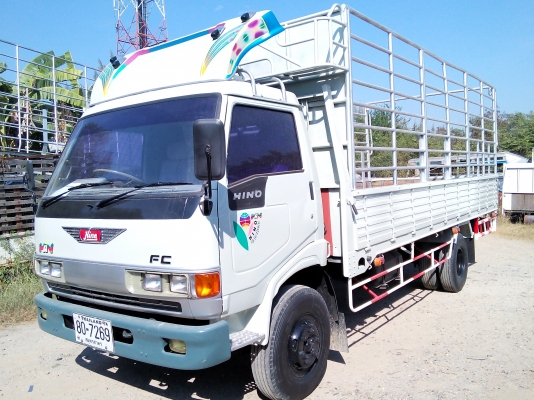 6 ล้อกลาง  HINO  ซุปเปอร์เสี่ย  FC2W  120  แรงม้า  *ยาว 5.50 ม. *  รถสวยเดิม+สวยจริง  *รถห้างแท้*  มีเล่มพร้อมโอน *