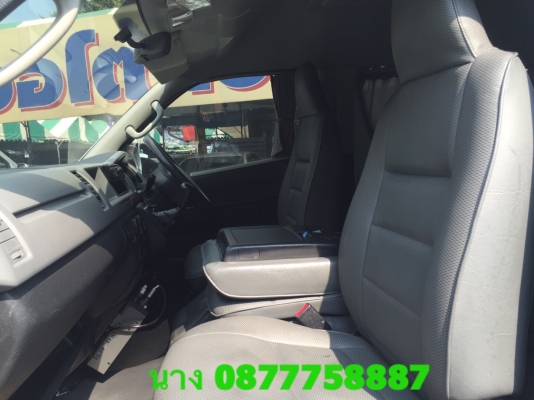 ใช้เงิน 100,000ออกรถได้เลยคร้า โทร 0877758887 นางเบสท์รถตู้