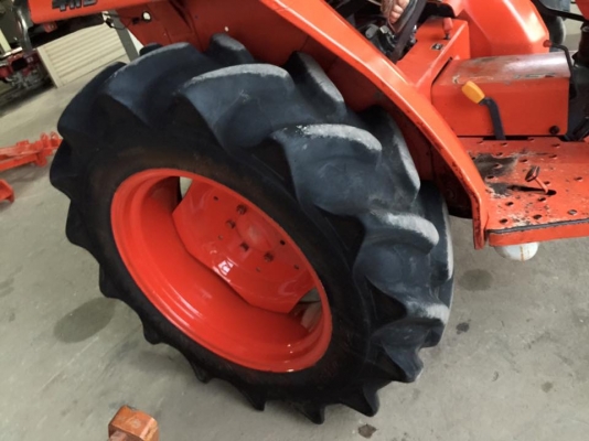 ขานรถไถคูโบต้า L3408แรง(4WD)2เพลาพร้อมอุปกรณ์ รถสวยมากสนใจโทร ขานรถไถคูโบต้า L3408แรง(4WD)2เพลาพร้อมอุปกรณ์ รถสวยมากสนใจโทร