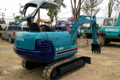 ขายรถแม็คโคร KUBOTA K-030 (เทียบเท่าPC30-7) เก่านอกไม่เคยผ่านการใช้งานในไทย ติดต่อ 086-775-7900 086-324-1992
