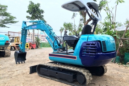 ขายรถแม็คโคร KUBOTA K-030 (เทียบเท่าPC30-7) เก่านอกไม่เคยผ่านการใช้งานในไทย ติดต่อ 086-775-7900 086-324-1992
