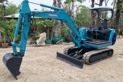 ขายรถแม็คโคร KUBOTA K-030 (เทียบเท่าPC30-7) เก่านอกไม่เคยผ่านการใช้งานในไทย ติดต่อ 086-775-7900 086-324-1992
