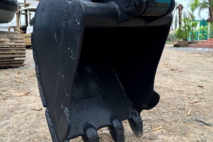 ขายรถแม็คโคร KUBOTA K-030 (เทียบเท่าPC30-7) เก่านอกไม่เคยผ่านการใช้งานในไทย ติดต่อ 086-775-7900 086-324-1992