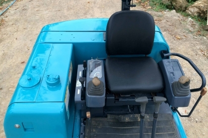 ขายรถแม็คโคร KUBOTA K-030 (เทียบเท่าPC30-7) เก่านอกไม่เคยผ่านการใช้งานในไทย ติดต่อ 086-775-7900 086-324-1992