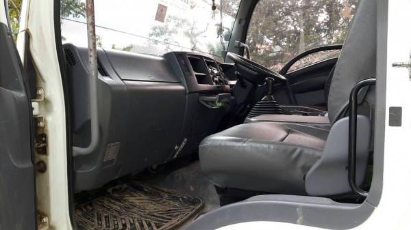 ขายรถบรรทุก 6 ล้อดัมพ์ 2 คัน ISUZU FRR210 แรงม้าปี 2554 กับ FRR190 แรงม้าปี 2555 ราคาคันละ 800000