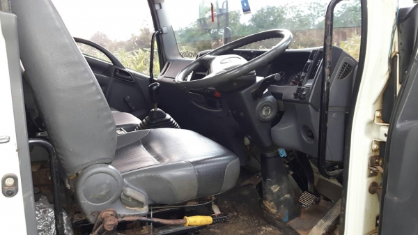 ขายรถบรรทุก 6 ล้อดัมพ์ 2 คัน ISUZU FRR210 แรงม้าปี 2554 กับ FRR190 แรงม้าปี 2555 ราคาคันละ 800000