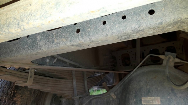 ขายรถบรรทุก 6 ล้อดัมพ์ 2 คัน ISUZU FRR210 แรงม้าปี 2554 กับ FRR190 แรงม้าปี 2555 ราคาคันละ 800000