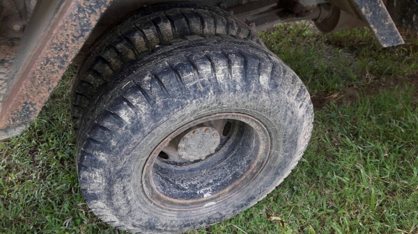 ขายรถบรรทุก 6 ล้อดัมพ์ 2 คัน ISUZU FRR210 แรงม้าปี 2554 กับ FRR190 แรงม้าปี 2555 ราคาคันละ 800000