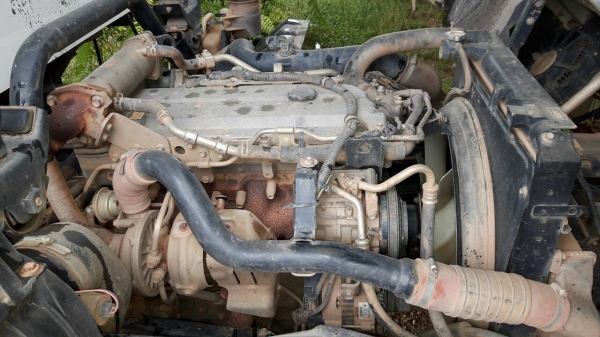 ขายรถบรรทุก 6 ล้อดัมพ์ 2 คัน ISUZU FRR210 แรงม้าปี 2554 กับ FRR190 แรงม้าปี 2555 ราคาคันละ 800000