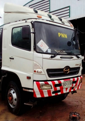 ฝากขาย หัวลาก ฮีโน่ 314ปี46 เครืองแน่น เกียร์เดิม 2เพา สภาพดีสวยพร้อมใช้ ทะเบีบนพร้อมโอน ราคา 1,150,000บ ครับท่าน