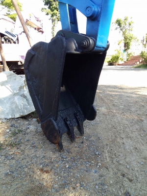 ขายรถขุดแม็กโคร สภาพพร้อมใช้งาน รถนำเข้าจากญี่ปุ่นแท้ ติดต่อ 086-775-7900 086-324-1992