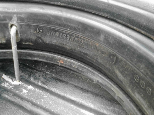 ยางบริดจสโตน bridgestone ดอกหน้า 7.50-16 นอกในรองคอ ครบชุด