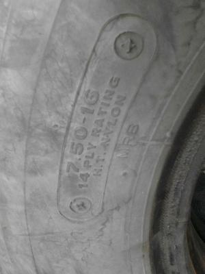 ยางบริดจสโตน bridgestone ดอกหน้า 7.50-16 นอกในรองคอ ครบชุด