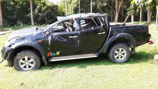 ขายรถกระบะ 4WD MITSUBICHI TRITON 4 ประตู ปี 2006 ออโต้โฟวิน เล่มทะเบียนพร้อม ราคา 150000