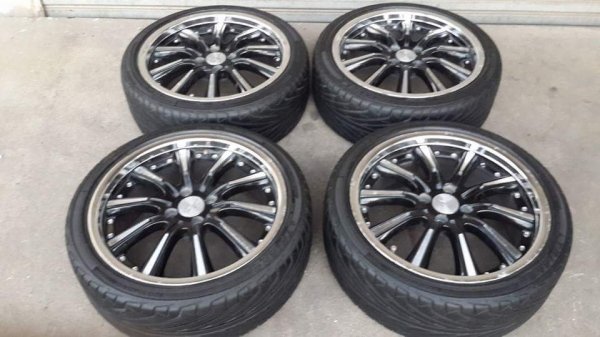 Black Fleet ขอบ 17 4รู100 พร้อมยาง 205/40/17 ปี13