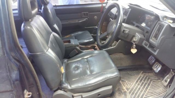 ขายบิ๊กMตอนครึ่งปี94ไม่เวอร์เครื่องดีมากกระจกไฟฟ้าขับดีแอร์เย็นทะเบียนไม่ขาด59