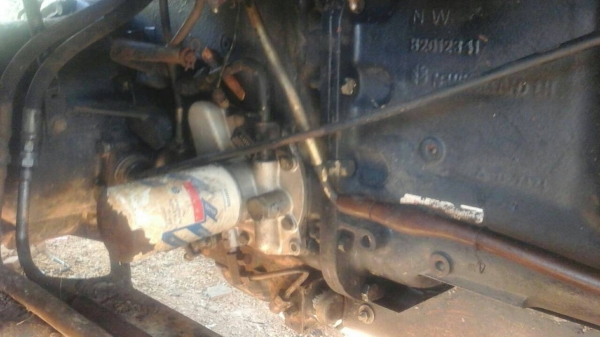 ขายรถไถ FORD TS90 ใบมีดดันหน้า 3 จาน เอกสารเล่มทะเบียน 10823 ชม.ราคา 650000