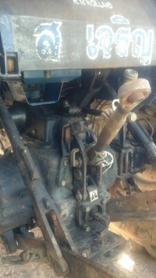 ขายรถไถ FORD TS90 ใบมีดดันหน้า 3 จาน เอกสารเล่มทะเบียน 10823 ชม.ราคา 650000